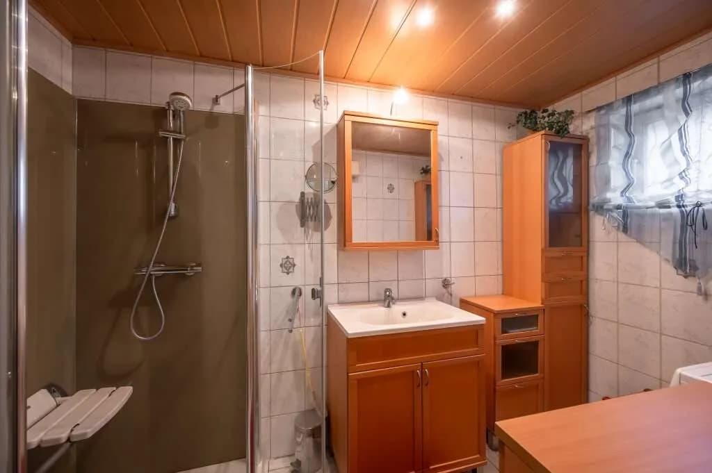 7-Zimmer-Gewerbeimmobilie kaufen in Tulln – 223 m², € 334.000 – Bild 25 von 39