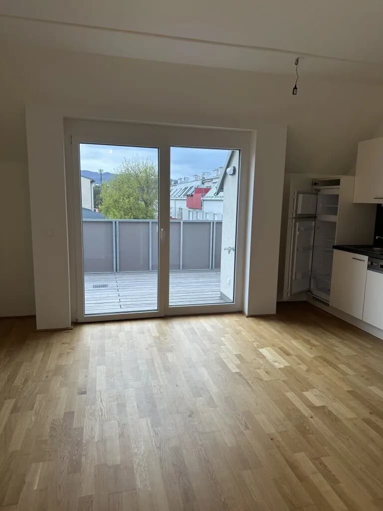 2-Zimmer-Wohnung mieten in Mödling – 43,91 m², € 949 – Bild 2 von 10