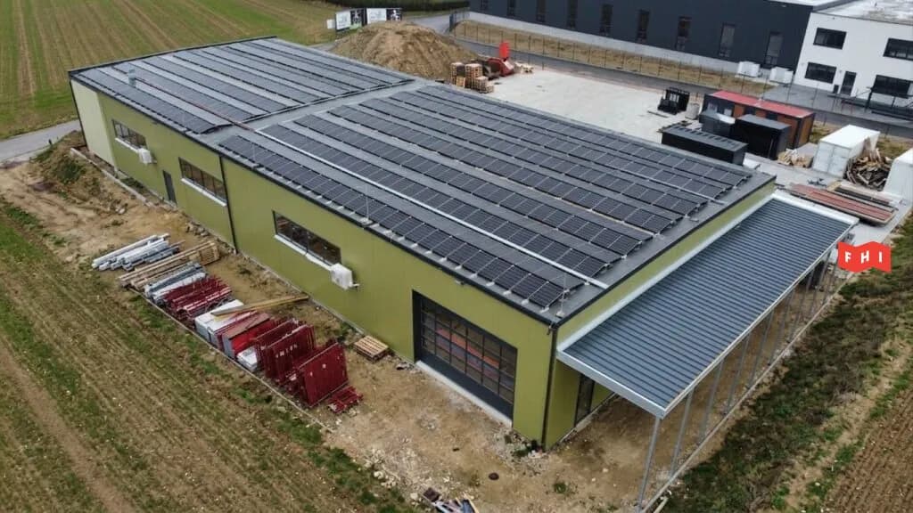 Gewerbeimmobilie mieten in Urfahr-Umgebung – 1 090 m², € 15.000