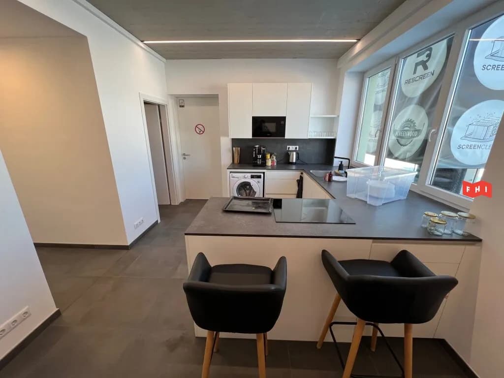 Gewerbeimmobilie mieten in Urfahr-Umgebung – 1 090 m², € 15.000 – Bild 7 von 11
