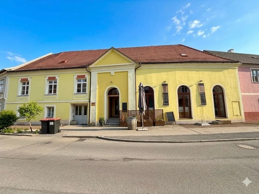 13-Zimmer-Haus kaufen in Horn – 478,96 m², € 699.000 – Bild 12 von 16