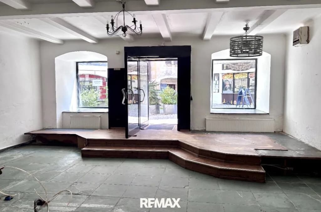 Gewerbeimmobilie mieten in Steyr – 90 m², € 600 – Bild 2 von 8