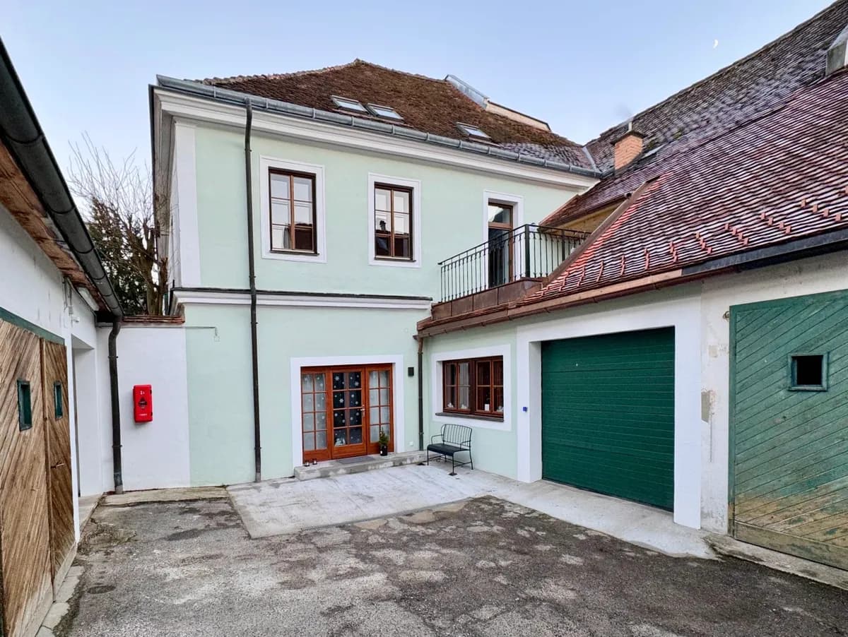 2-Zimmer-Wohnung mieten in Steyr – 77 m², € 939