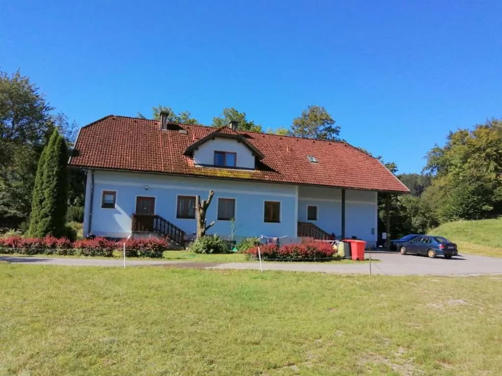 3-Zimmer-Wohnung mieten in Sankt Pölten Land – 70 m², € 499 – Bild 2 von 11