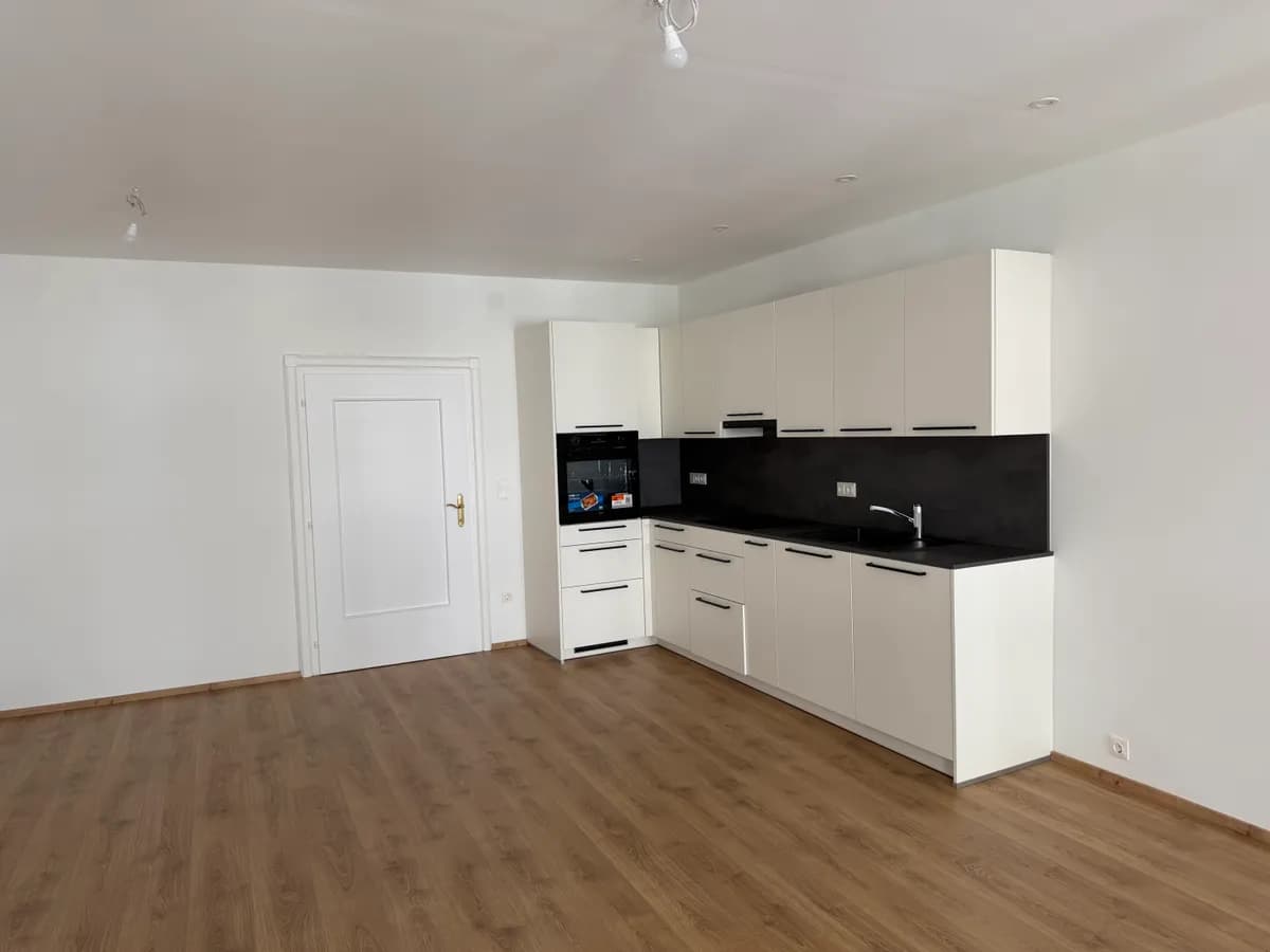 4-Zimmer-Wohnung mieten in Leoben – 120 m², € 1.097 – Bild 2 von 7