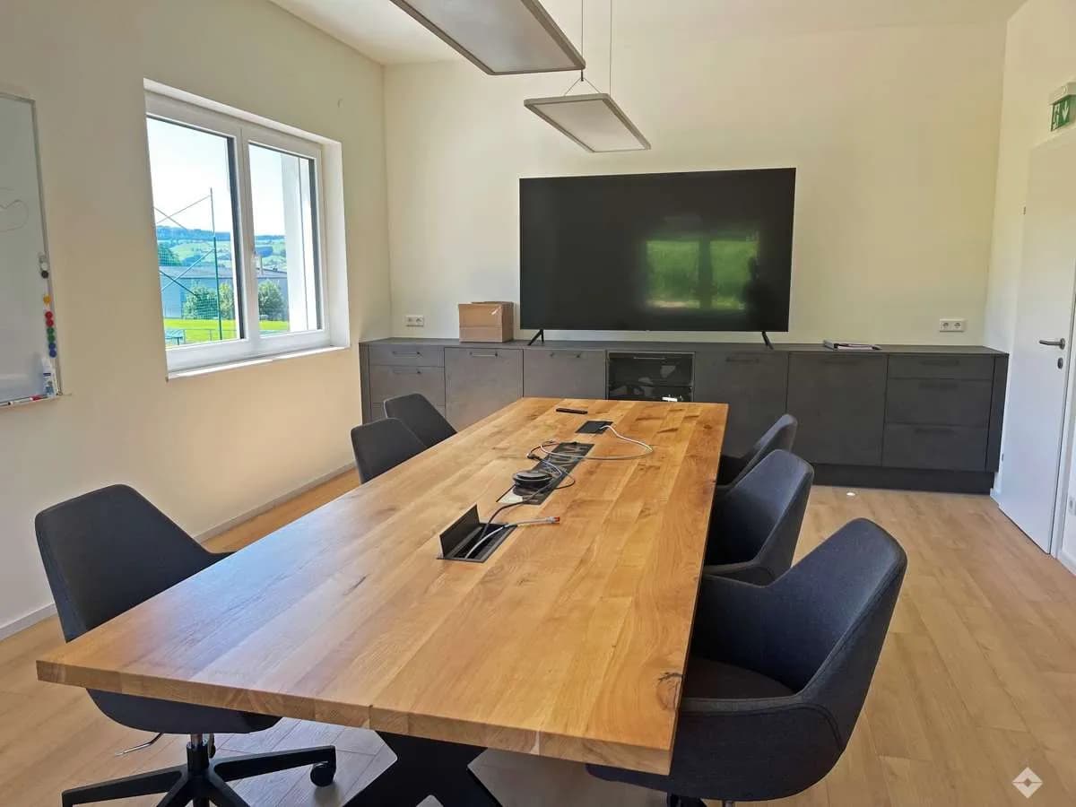 Gewerbeimmobilie mieten in Vöcklabruck – 505 m², € 5.065 – Bild 3 von 5