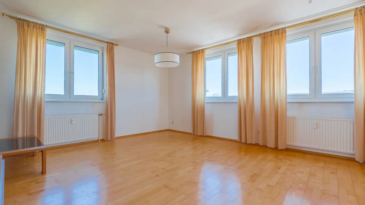 4-Zimmer-Wohnung kaufen in Vöcklabruck – 114 m², € 375.000 – Bild 2 von 14