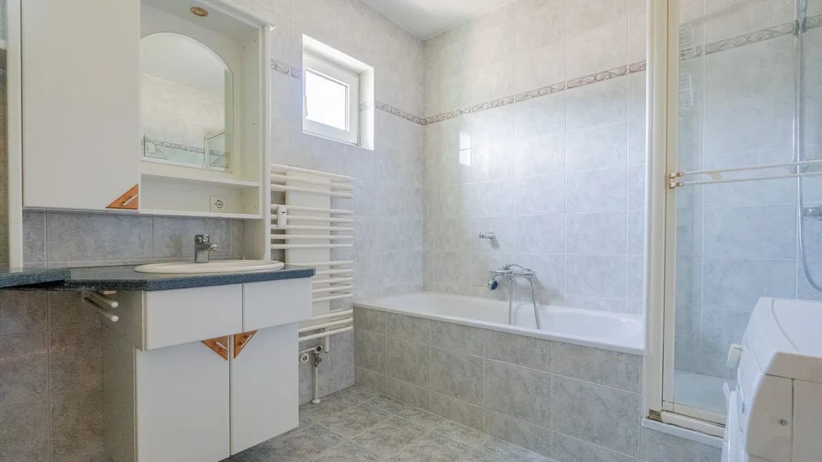 4-Zimmer-Wohnung kaufen in Vöcklabruck – 114 m², € 375.000 – Bild 10 von 14