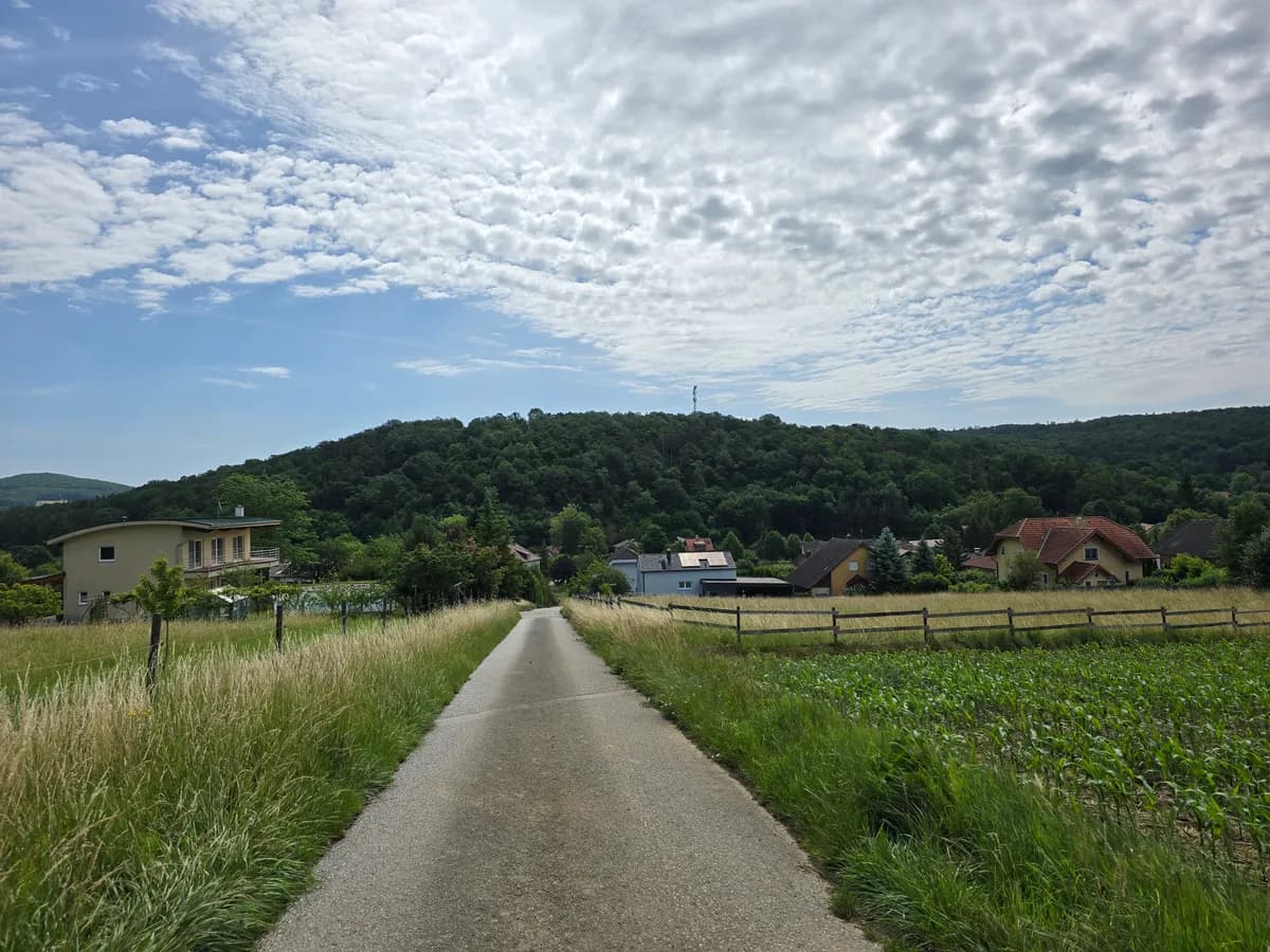 Grundstück kaufen in Tulln – 1 468 m², € 230.000 – Bild 2 von 5