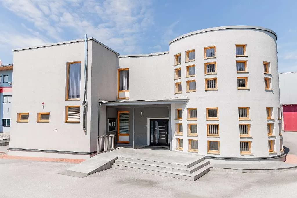 Immobilie mieten in Weiz – 570 m², € 13