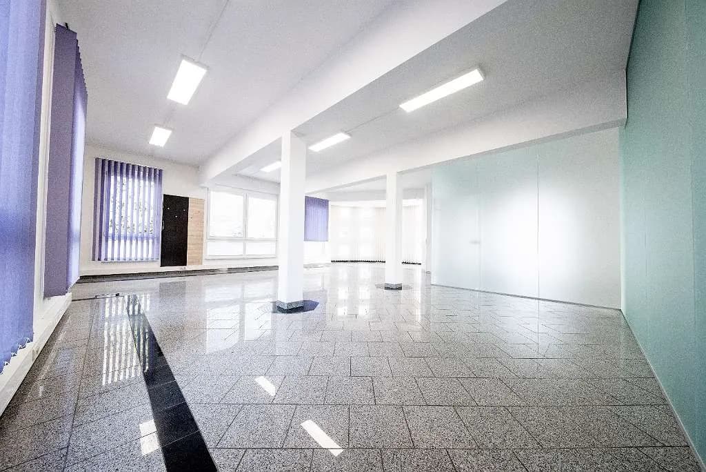 Immobilie mieten in Weiz – 570 m², € 13 – Bild 18 von 68