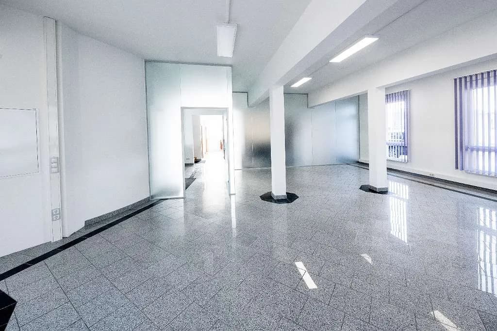 Immobilie mieten in Weiz – 570 m², € 13 – Bild 21 von 68