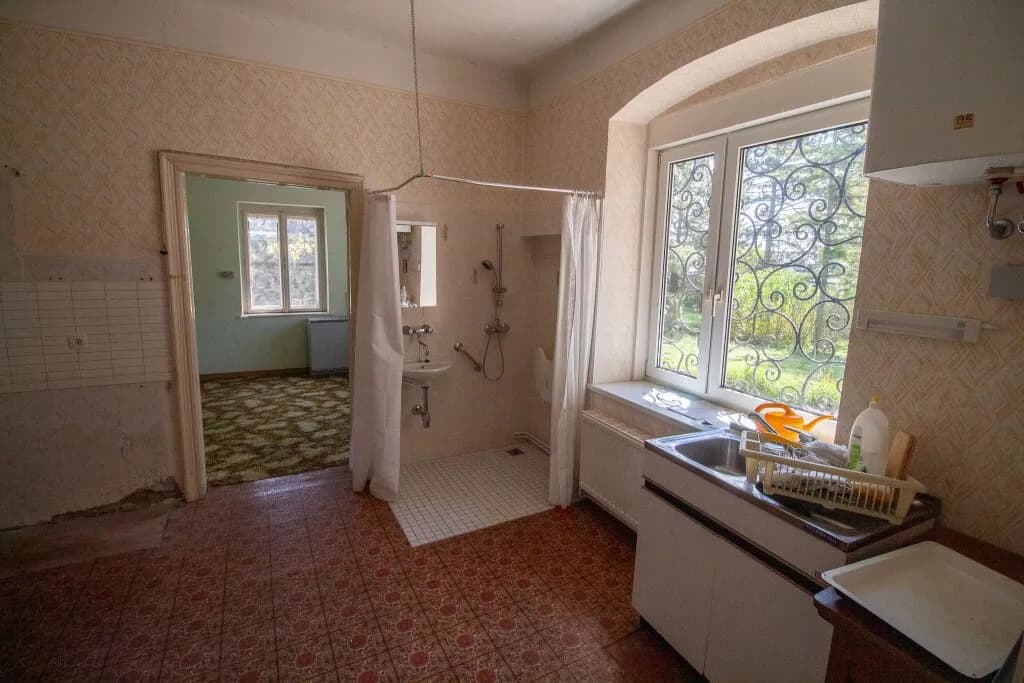 6-Zimmer-Haus kaufen in Mistelbach – 220 m², € 219.000 – Bild 6 von 26