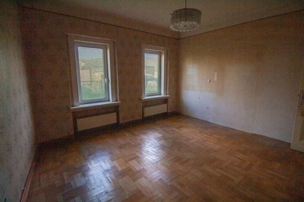 6-Zimmer-Haus kaufen in Mistelbach – 220 m², € 219.000 – Bild 9 von 26