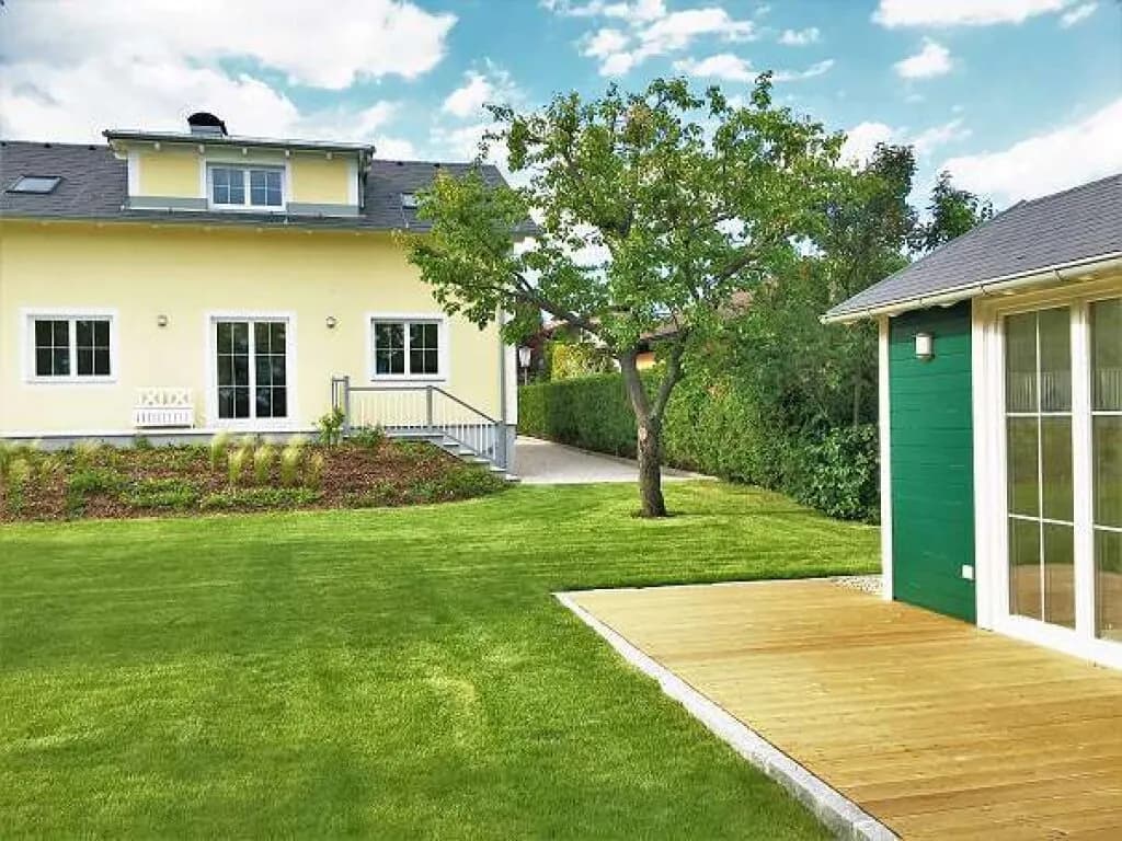 8-Zimmer-Gewerbeimmobilie mieten in Baden – 220 m², € 2.915 – Bild 4 von 47