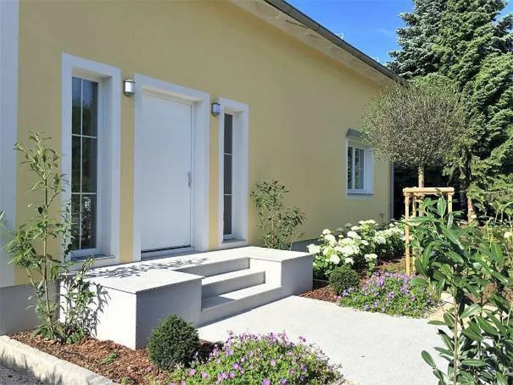 8-Zimmer-Gewerbeimmobilie mieten in Baden – 220 m², € 2.915 – Bild 43 von 47