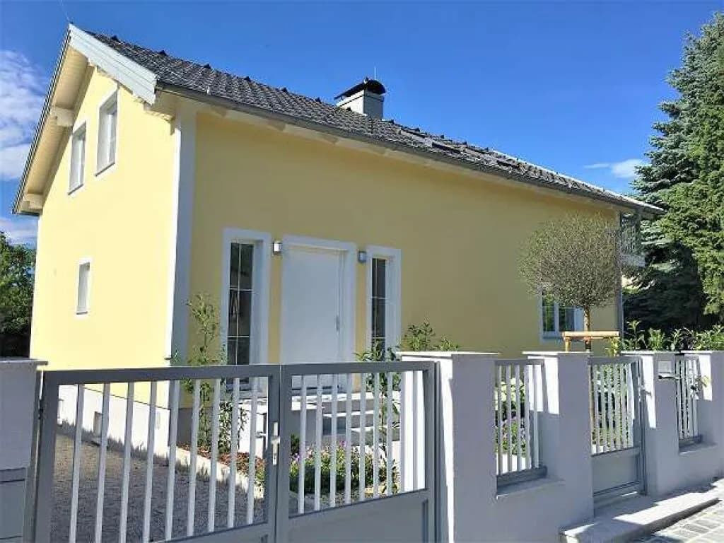8-Zimmer-Gewerbeimmobilie mieten in Baden – 220 m², € 2.915 – Bild 44 von 47