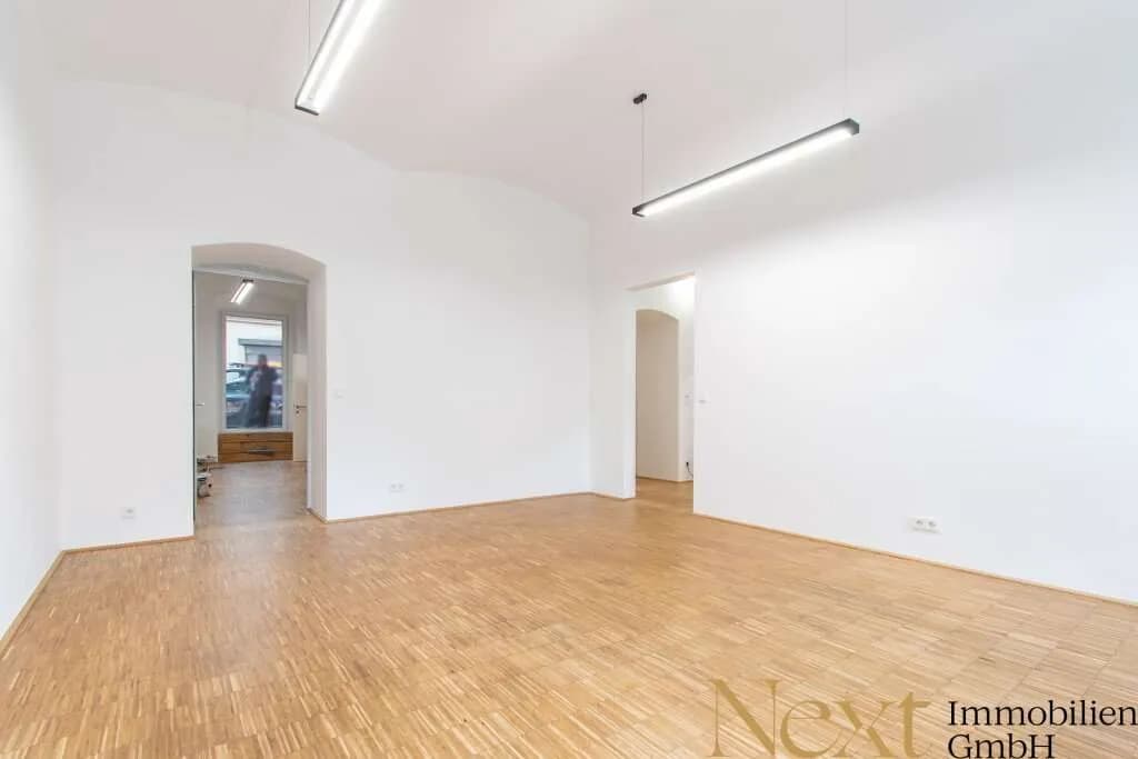 1-Zimmer-Gewerbeimmobilie mieten in Linz – 10 m², € 577 – Bild 2 von 10