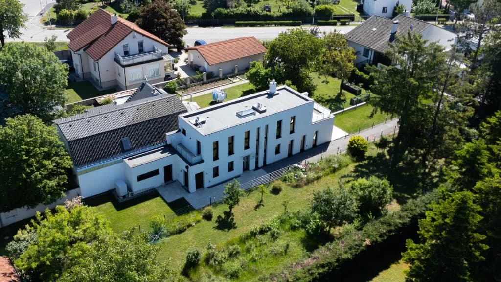 4-Zimmer-Haus mieten in Bruck an der Leitha – 133,16 m², € 2.692