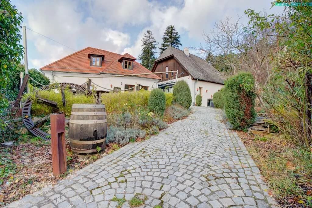 9-Zimmer-Gewerbeimmobilie kaufen in Wien – 561 m², € 3.000.000 – Bild 4 von 39