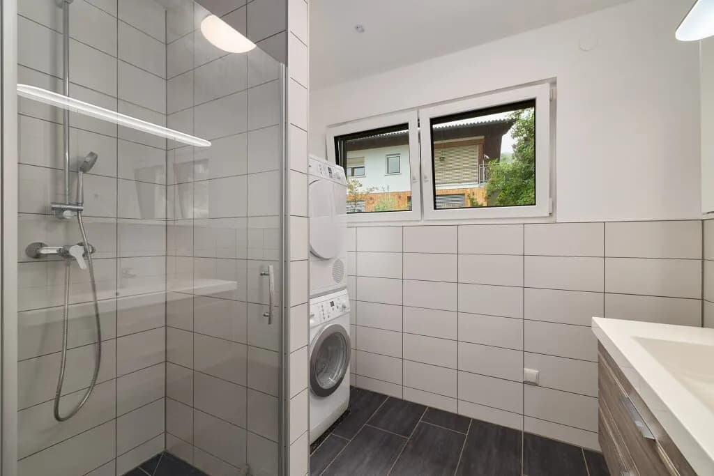 9-Zimmer-Gewerbeimmobilie kaufen in Feldkirch – 198 m², € 1.100.000 – Bild 8 von 15