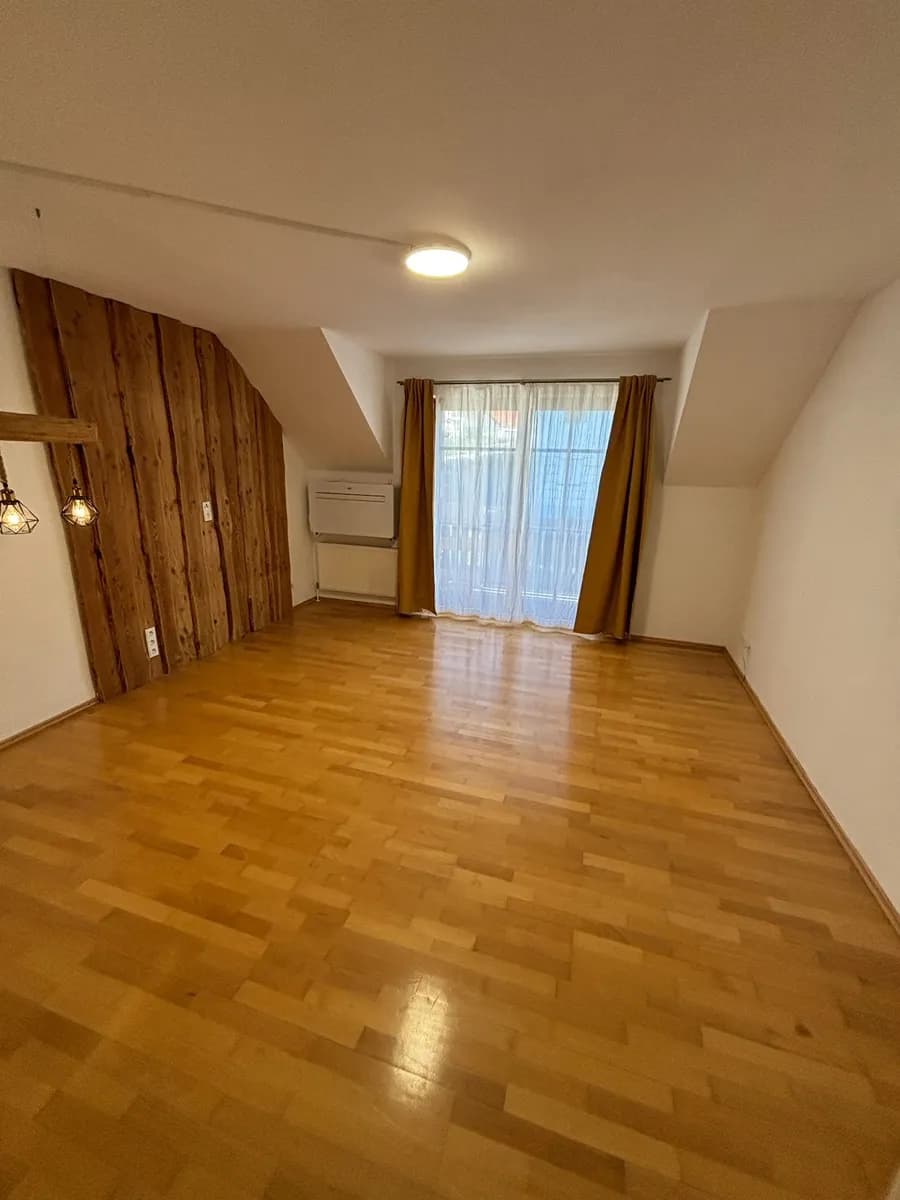 3-Zimmer-Wohnung mieten in Amstetten – 72 m², € 800 – Bild 2 von 14