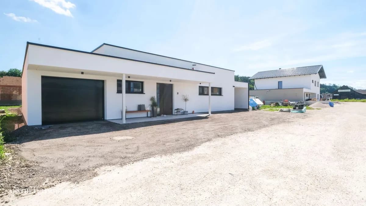 4-Zimmer-Haus kaufen in Wels-Land – 145,42 m², € 890.000 – Bild 12 von 13