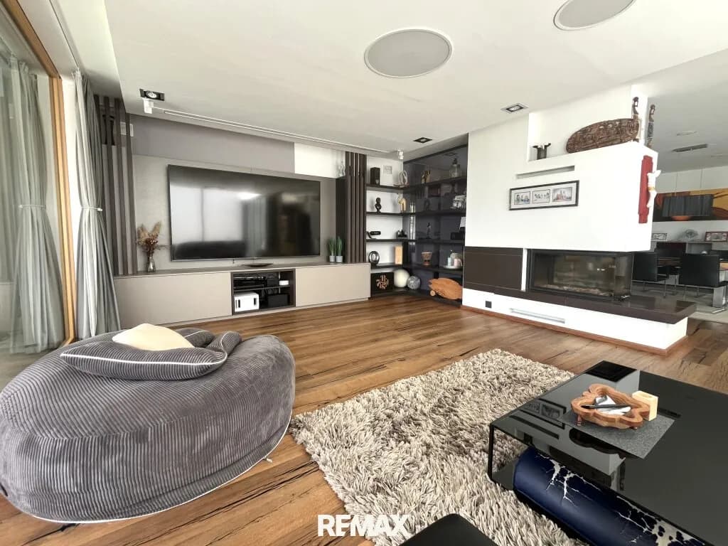 4-Zimmer-Haus kaufen in Völkermarkt – 310 m², € 1.775.000 – Bild 2 von 23