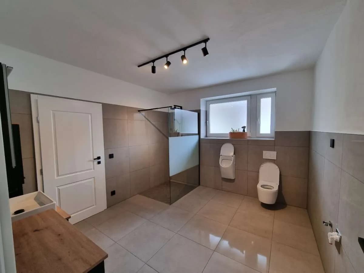 Gewerbeimmobilie mieten in Sankt Veit an der Glan – 157 m², € 980 – Bild 13 von 14