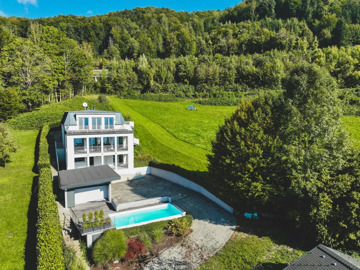 8-Zimmer-Immobilie kaufen in Vöcklabruck – 243 m², € 3.195.000