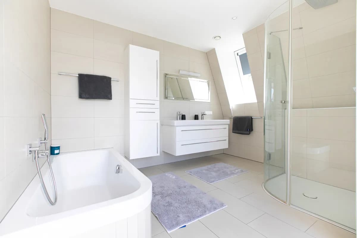 8-Zimmer-Immobilie kaufen in Vöcklabruck – 243 m², € 3.195.000 – Bild 24 von 28