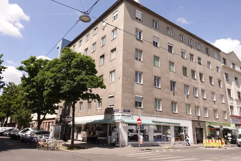 Gewerbeimmobilie kaufen in Wien – 268 m², € 648.000