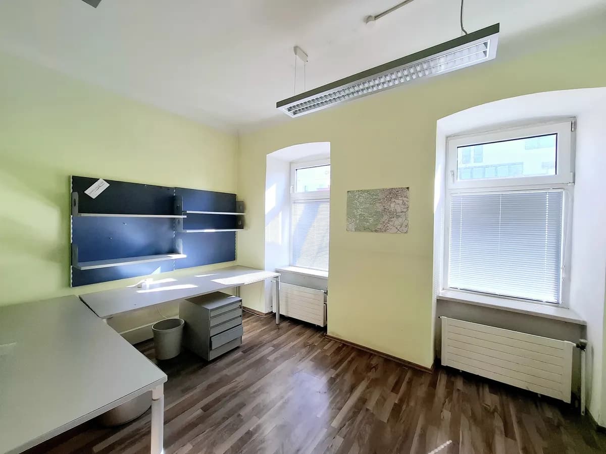4-Zimmer-Gewerbeimmobilie mieten in Mödling – 100 m², € 1.881 – Bild 10 von 14