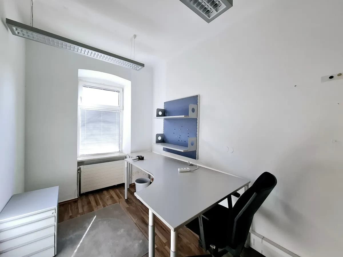 4-Zimmer-Gewerbeimmobilie mieten in Mödling – 100 m², € 1.881 – Bild 11 von 14