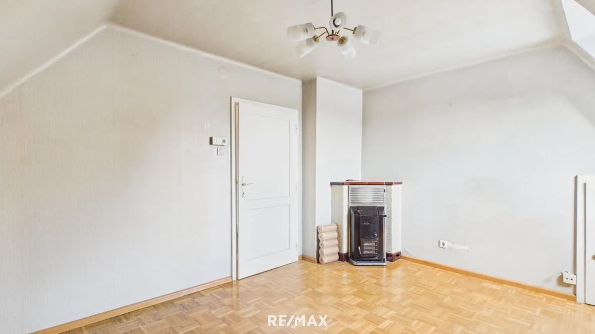 2-Zimmer-Wohnung kaufen in Linz – 41,85 m², € 119.500 – Bild 2 von 12