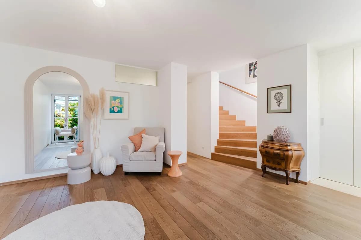 Gewerbeimmobilie kaufen in Gmunden – 211 m², € 1.290.000