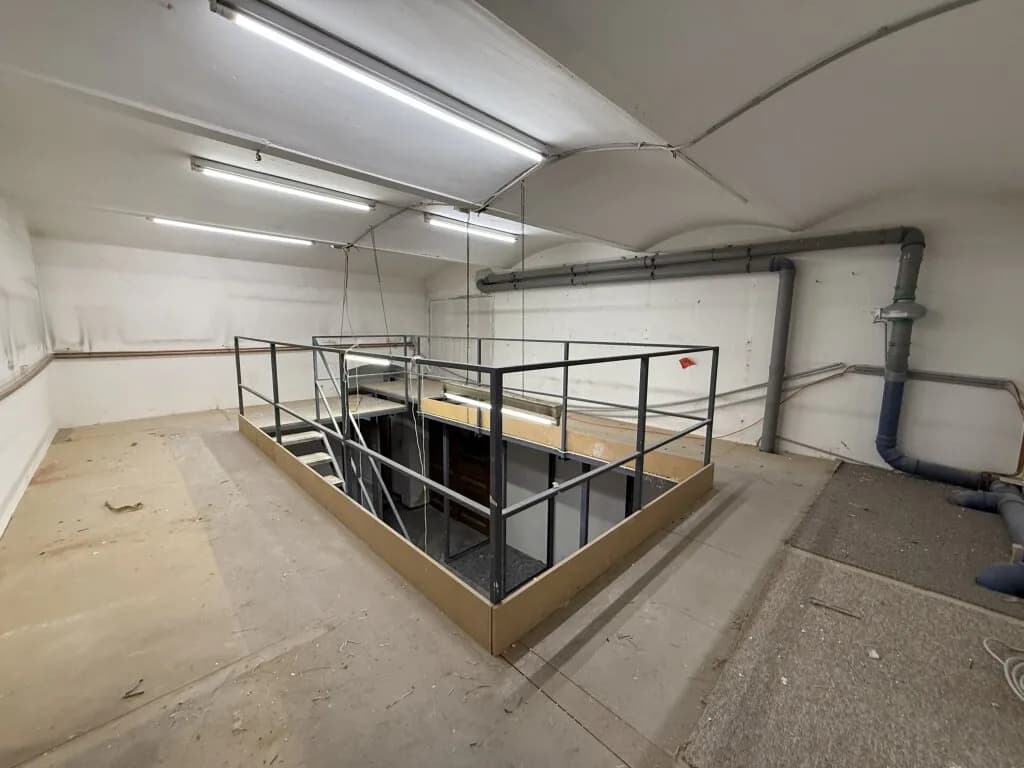 6-Zimmer-Gewerbeimmobilie mieten in Wien – 239 m², € 2.381 – Bild 7 von 9