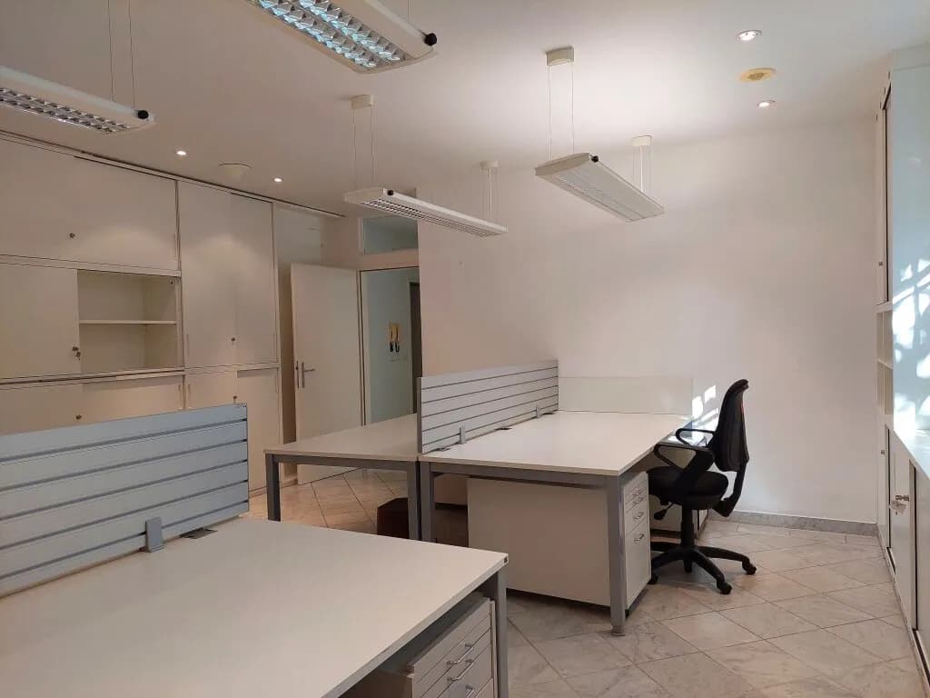 3-Zimmer-Gewerbeimmobilie mieten in Wien – 171 m², € 2.391
