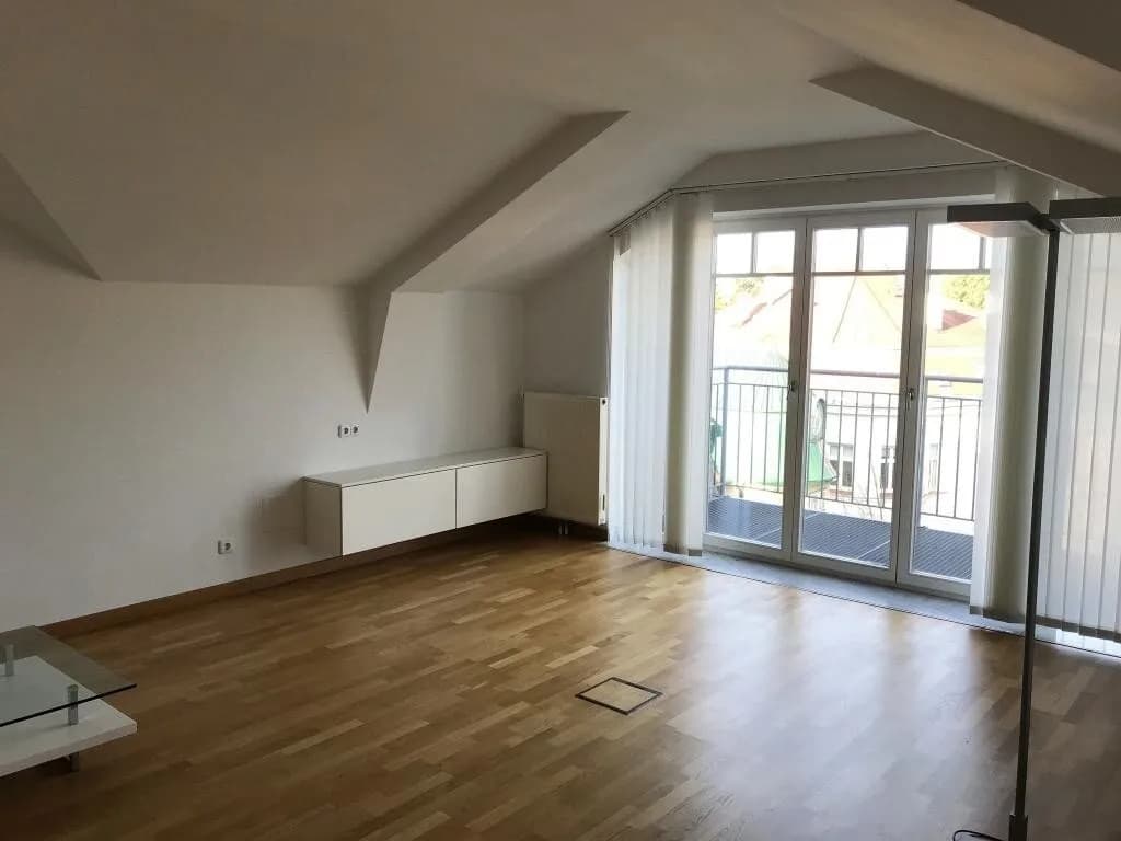 7-Zimmer-Gewerbeimmobilie mieten in Wien – 249 m², € 4.908 – Bild 6 von 28