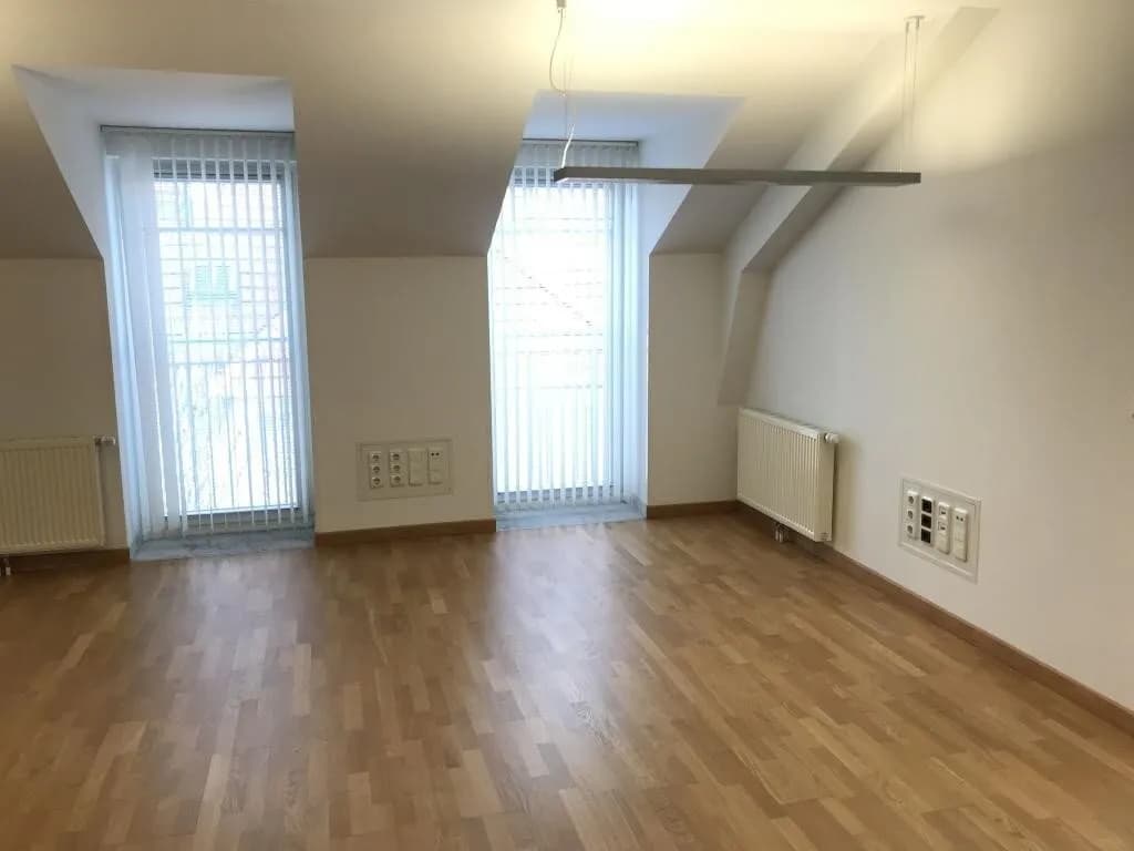 7-Zimmer-Gewerbeimmobilie mieten in Wien – 249 m², € 4.908 – Bild 10 von 28