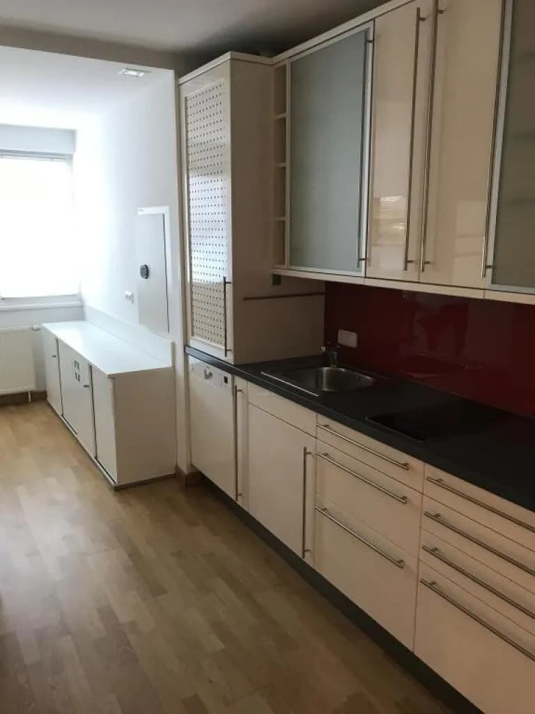 7-Zimmer-Gewerbeimmobilie mieten in Wien – 249 m², € 4.908 – Bild 12 von 28