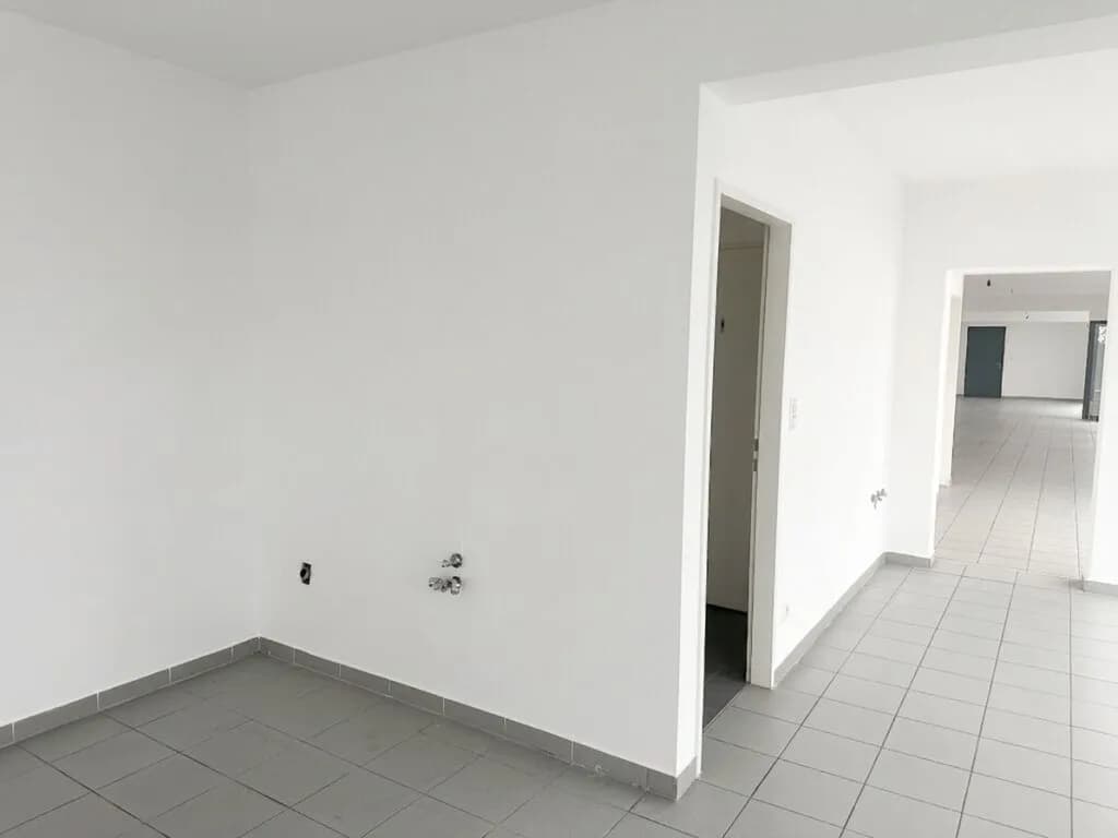 Gewerbeimmobilie mieten in Wien – 200 m², € 3.048 – Bild 9 von 15