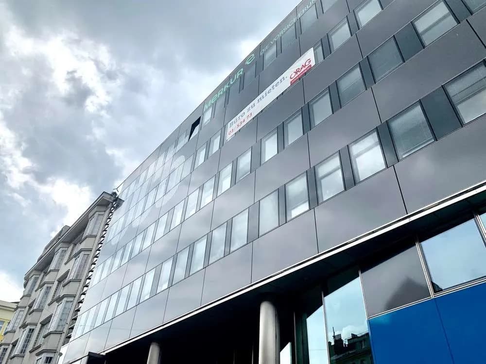 Gewerbeimmobilie mieten in Wien – 1 140 m², € 15