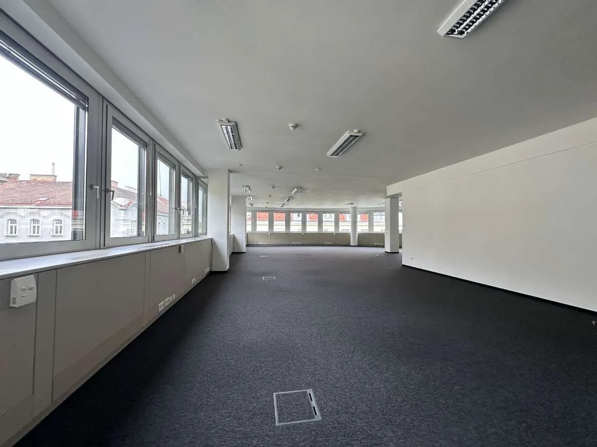 Gewerbeimmobilie mieten in Wien – 1 140 m², € 15 – Bild 5 von 26