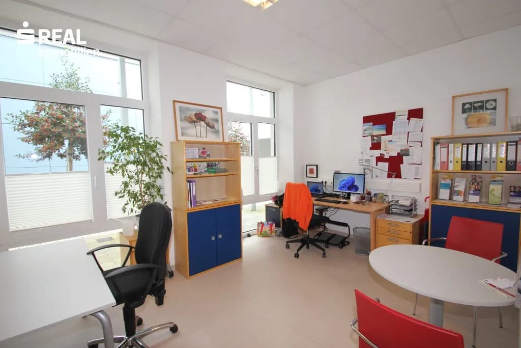 Gewerbeimmobilie kaufen in Amstetten – 230 m², € 595.000