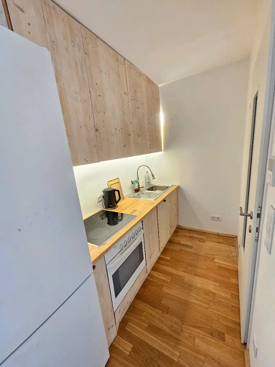 3-Zimmer-Gewerbeimmobilie mieten in Wien – 55 m², € 90 – Bild 6 von 6