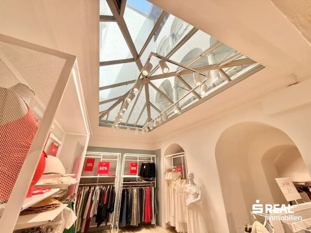 Gewerbeimmobilie mieten in Wels – 220 m², € 2.490 – Bild 3 von 7