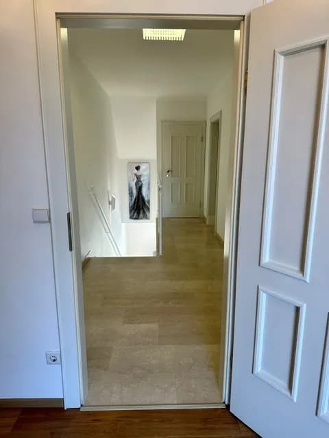 4-Zimmer-Wohnung mieten in Wien – 127 m², € 1.790 – Bild 10 von 16