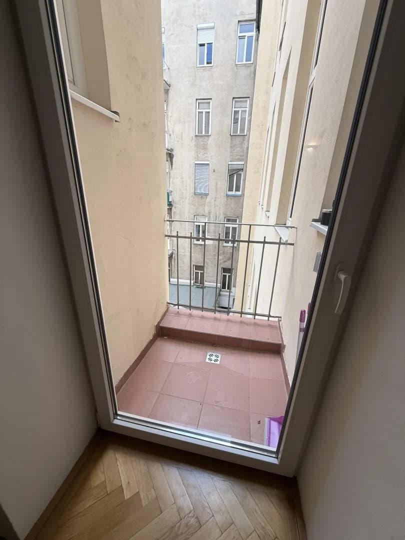 9-Zimmer-Wohnung mieten in Wien – 332,51 m², € 5.517 – Bild 5 von 23