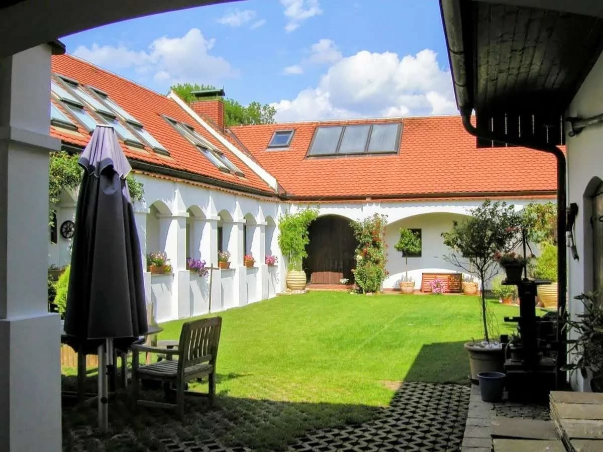 6-Zimmer-Haus kaufen in Jennersdorf – 330 m², € 695.000